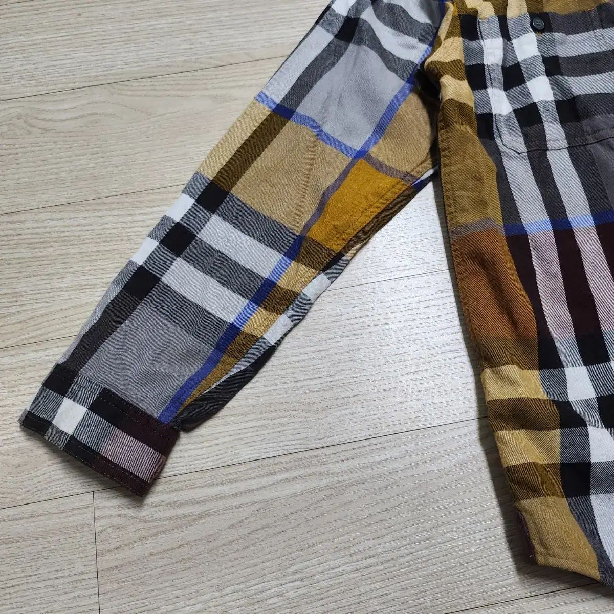 BURBERRY バーバリー トゥイーン シャツ