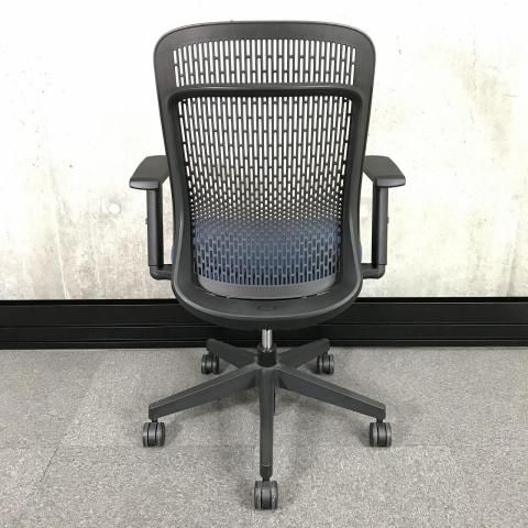 トライチェア