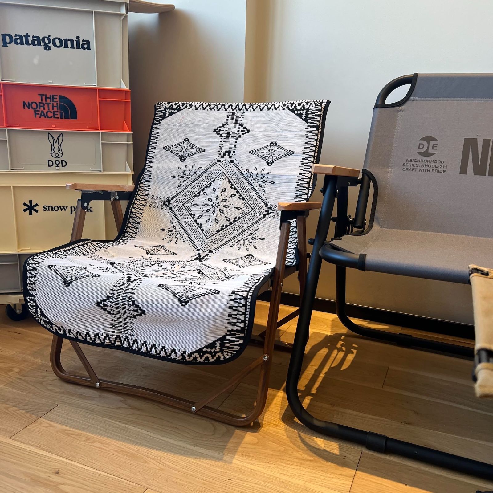 ファブリックツール オルテガ柄チェア