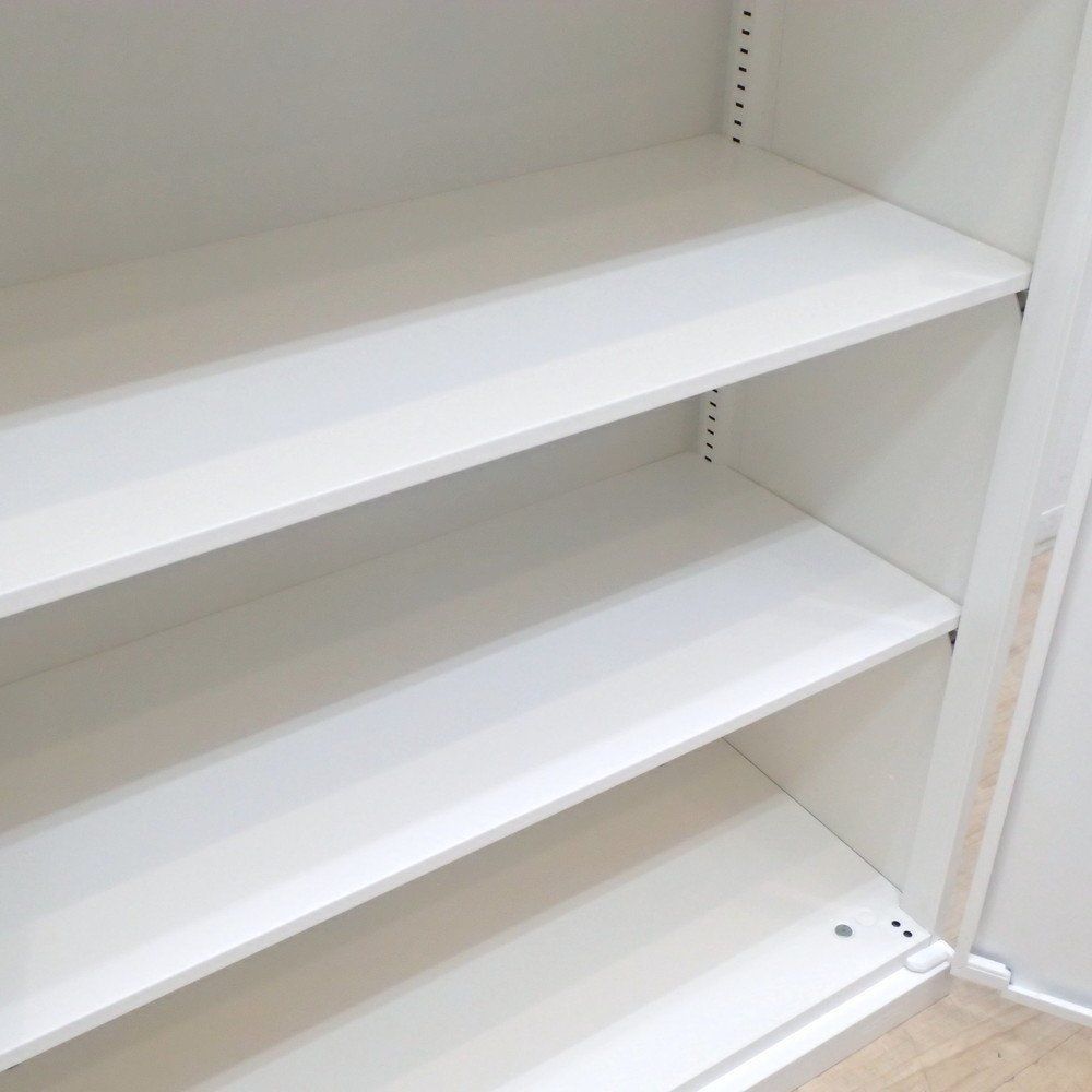 オカムラ okamura