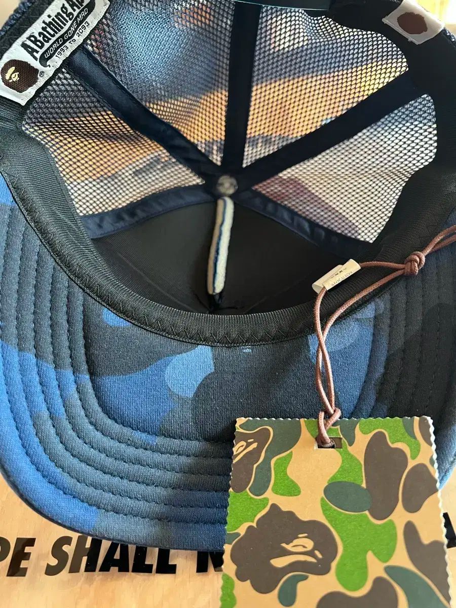 A BATHING APE(アベイシングエイプ) カラー カモフラージュ カレッジ