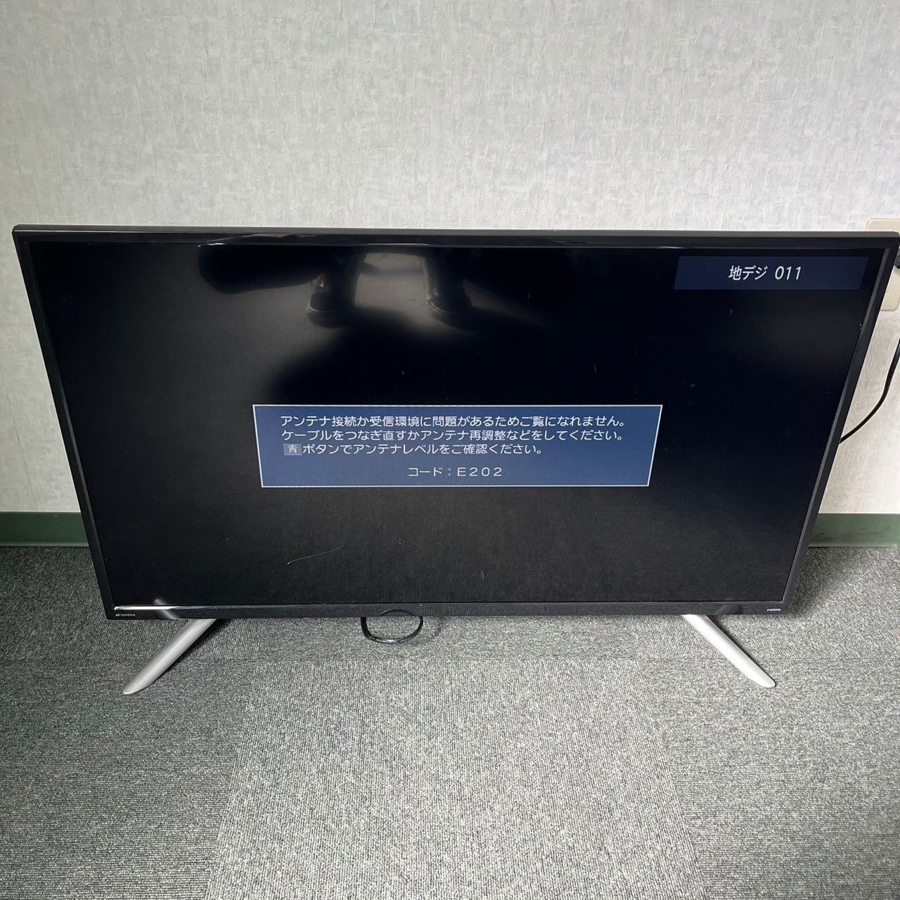 39型液晶テレビ SCM39-B11 ハイビジョンLED液晶テレビ