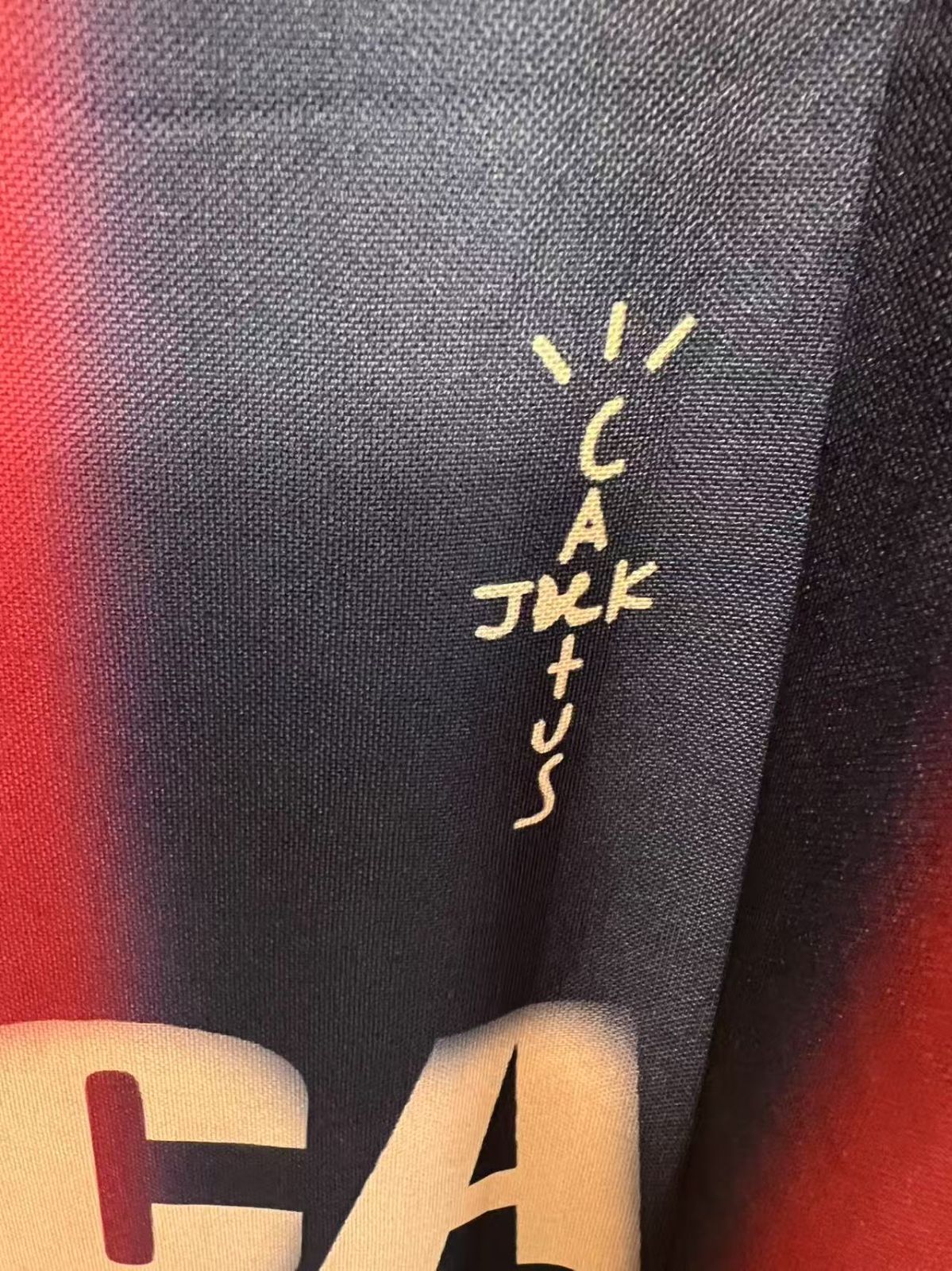 完売注意】FCバルセロナ × Travis Scott コラボユニフォーム 2番