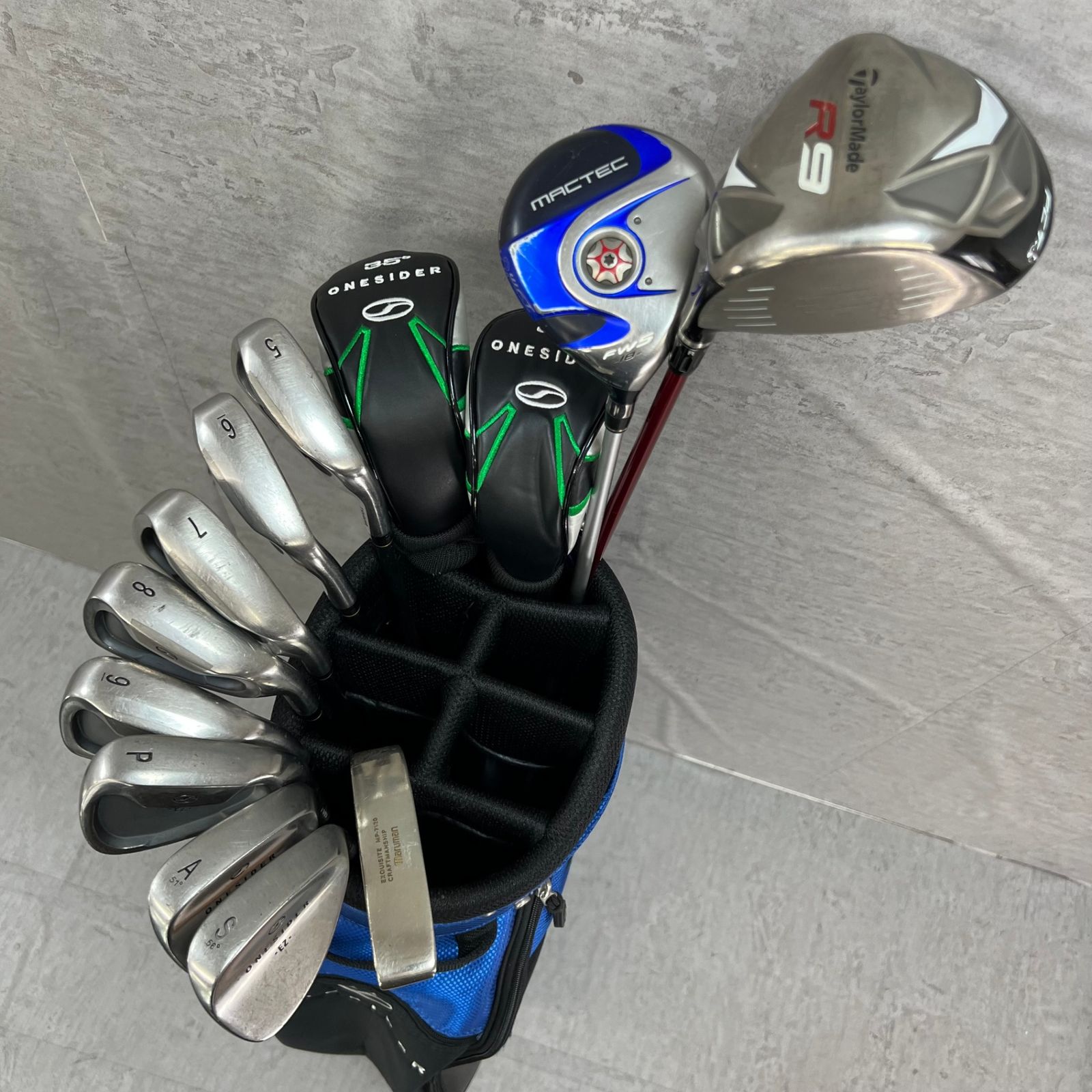 TaylorMade - TaylorMade　テーラーメイド　ONESIDER　ワンサイダー　メンズゴルフ13本セット　カーボン　R　右利き用　キャディバッグ　ヘッドカバー TaylorMade テーラーメイド ONESIDER ワンサイダー メンズゴルフ