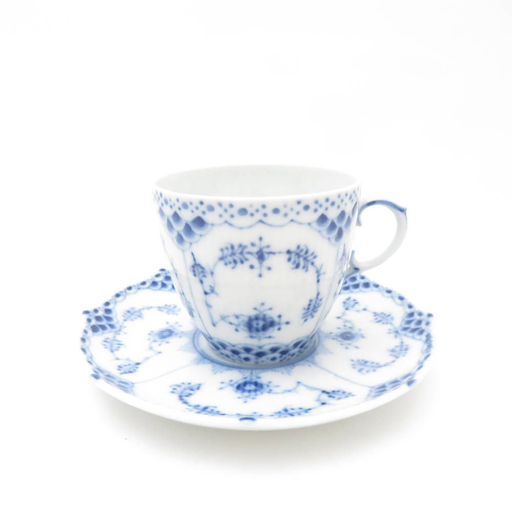 魅了された ROYAL COPENHAGEN ロイヤルコペンハーゲン ブルーフルーテッドフルレース カップ＆ソーサー 2客 ペア コーヒー デミタス モカ SU13172A2 ユートピアの
