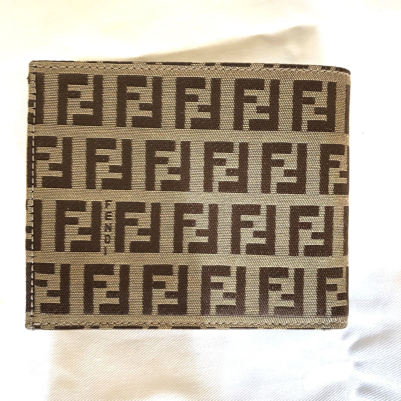 ⭐超美品⭐FENDI フェンディ ズッキーノ 二つ折り財布