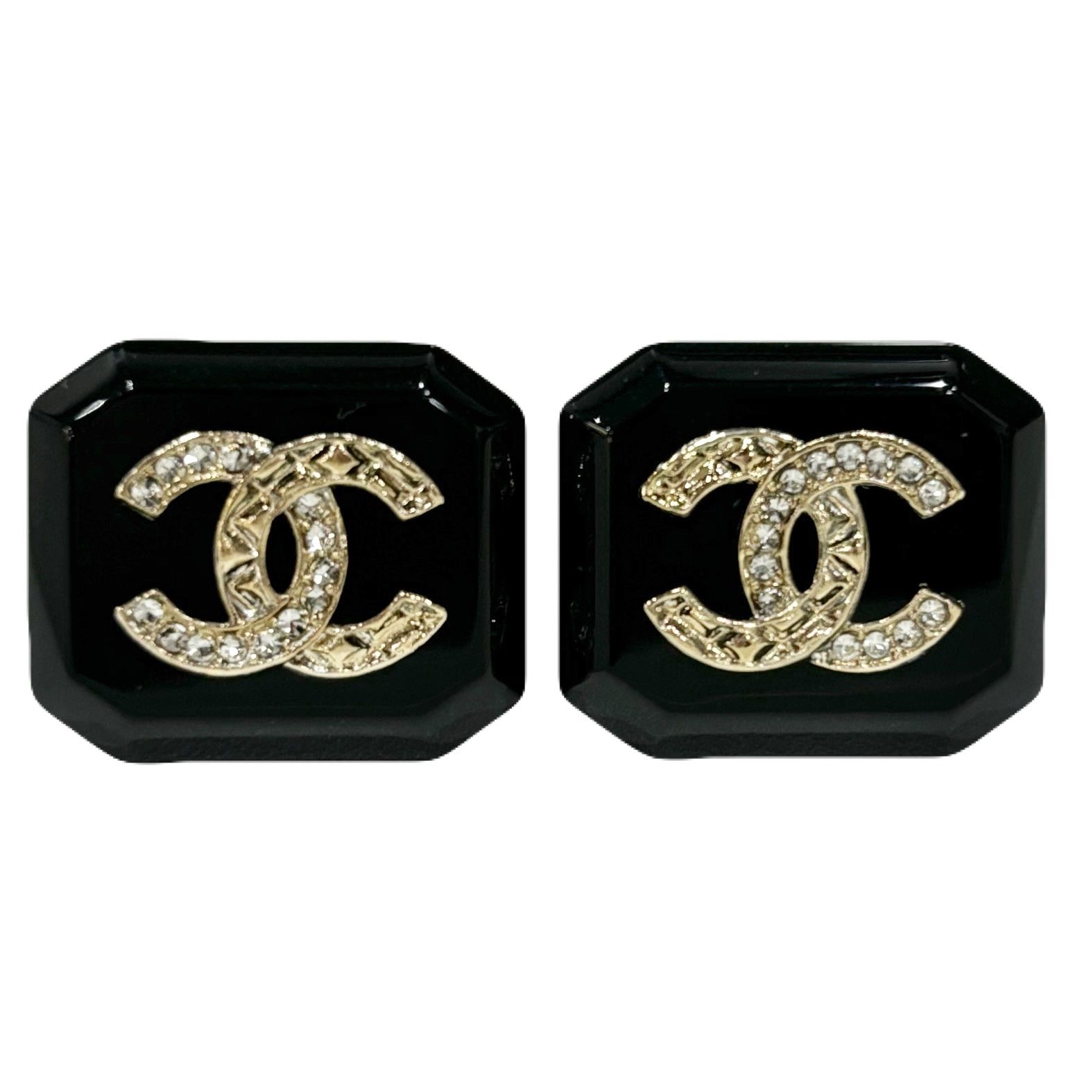 未使用品◎CHANELシャネル ピアス/ココマーク/スクエア - メルカリ 未使用品◎CHANELシャネル ピアス/ココマーク/スクエア - メルカリ