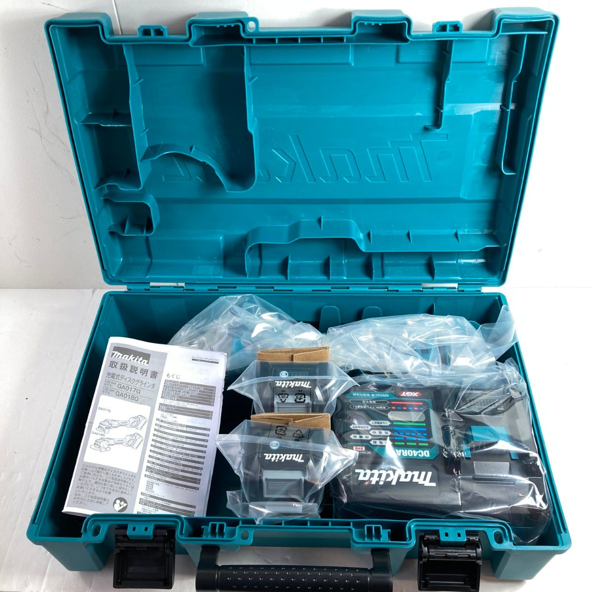 ＊＊MAKITA マキタ 40Vmax 100mm 充電式ディスクグラインダ バッテリ2個 充電器 ケース付 GA017GRMX ブルー