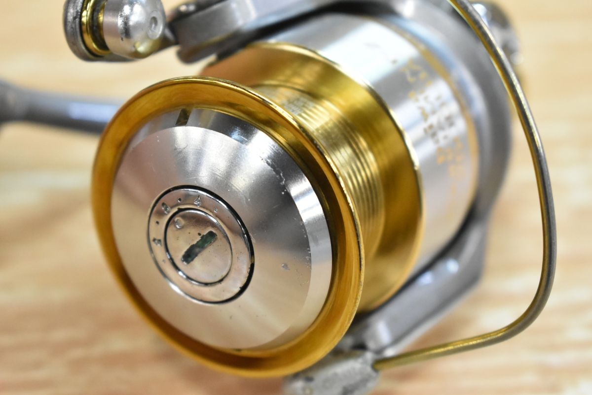 人気ブランド　ダイワ　トーナメント　レバーブレーキリール DAIWA（釣り） ダイワ レバーブレーキリール トーナメント ISO 2500XH