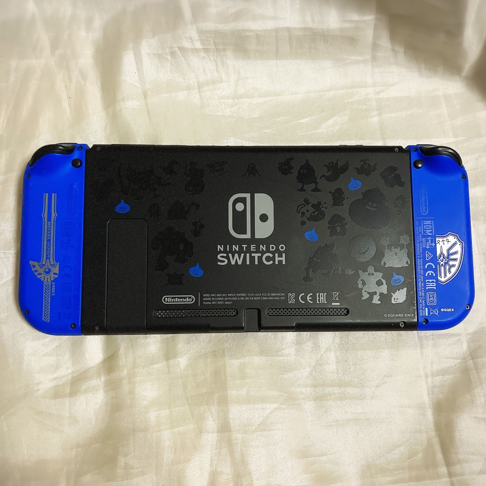 Nintendo Switch ドラゴンクエストXI S ロトエディション 本体