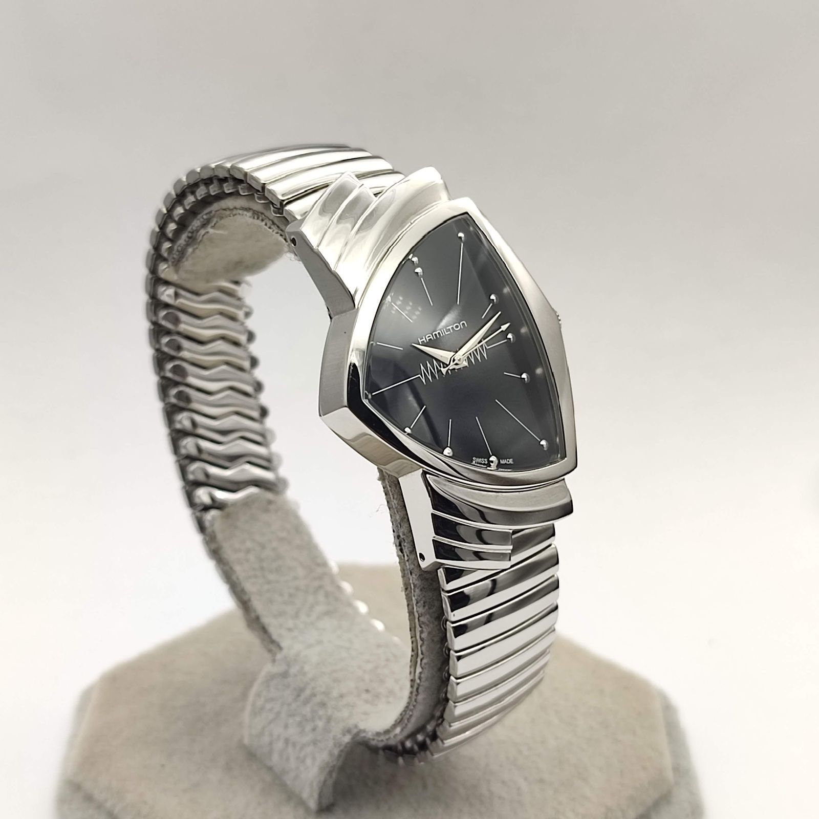 ★限定出品★ HAMILTON ベンチュラ H244112 純正 蛇腹 シルバー 人気品！ HAMILTON ベンチュラ H244112 純正 蛇腹 シルバー 銀