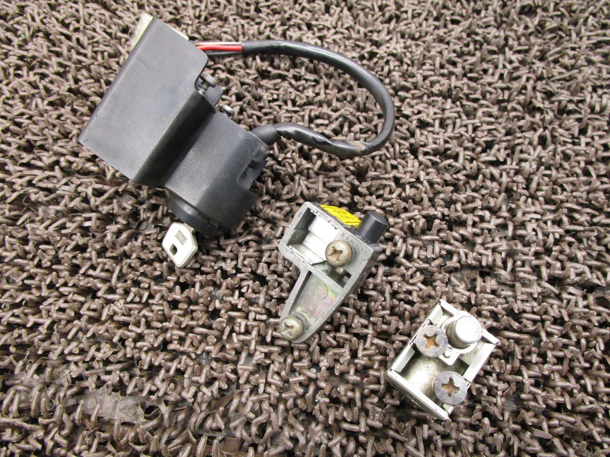 XE75 メインキーセット ●A6326 CE75 ホンダ CE75E キャブ車 動画有 6V