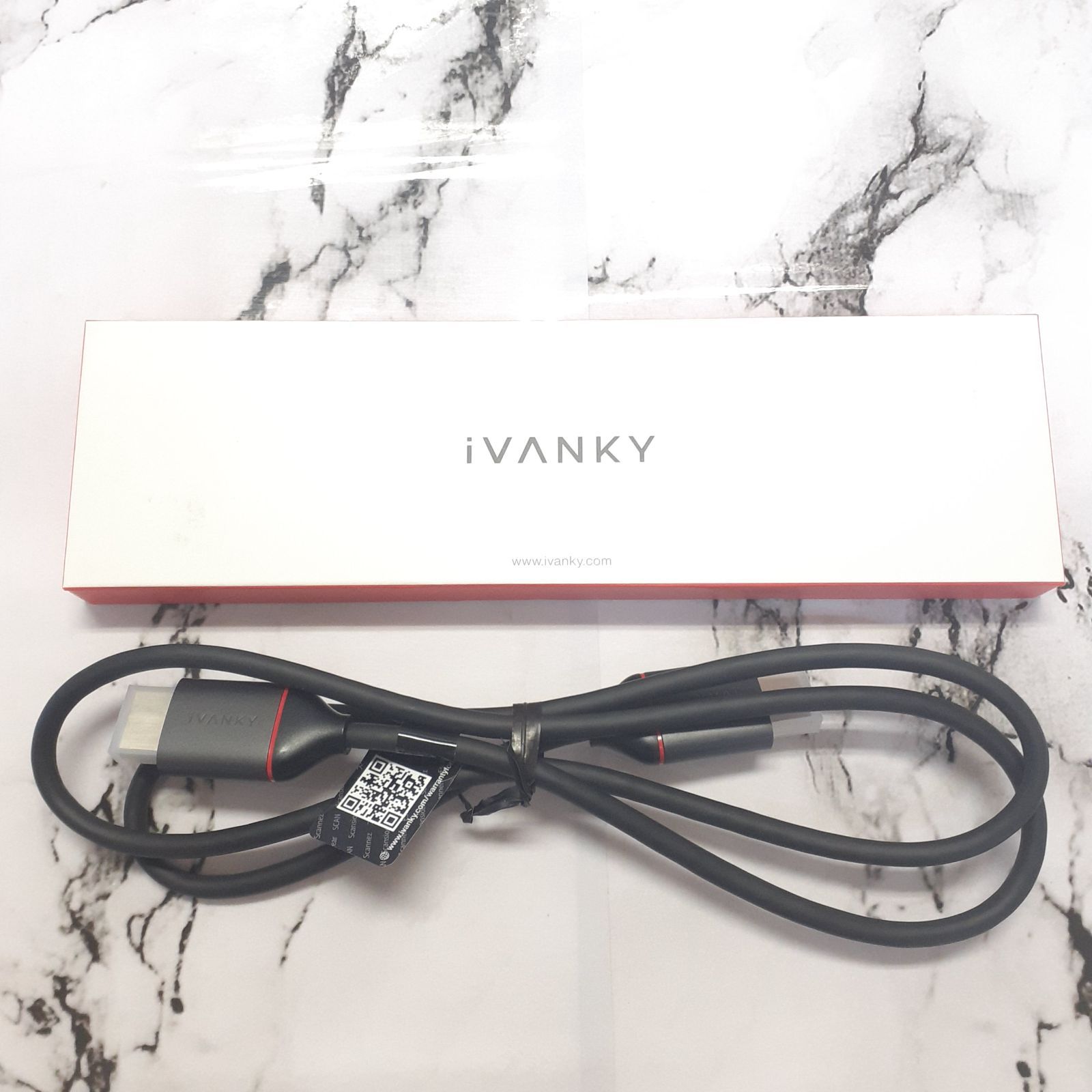 新品・未使用　iVANKY hdmiケーブル 柔らかい 1m　18Gbps