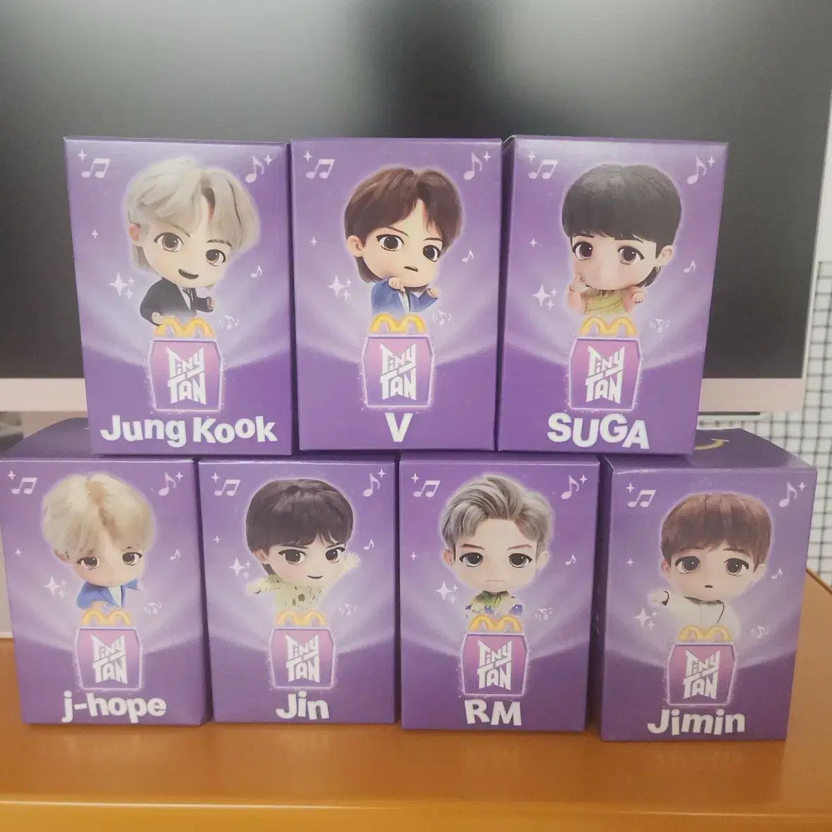 未開封) マクドナルド ハッピーセット ショップ BTS