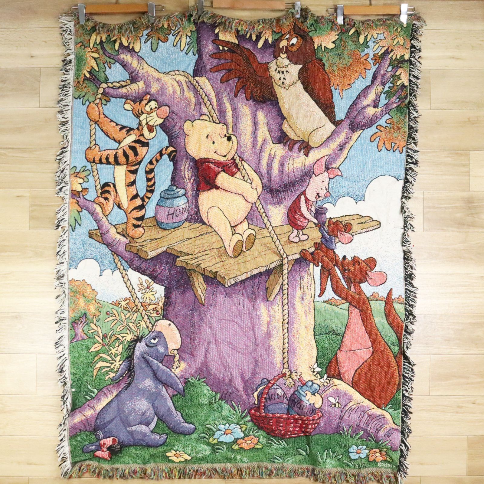 90sオールド]くまのプーさん フリンジ付き ラグ タペストリー