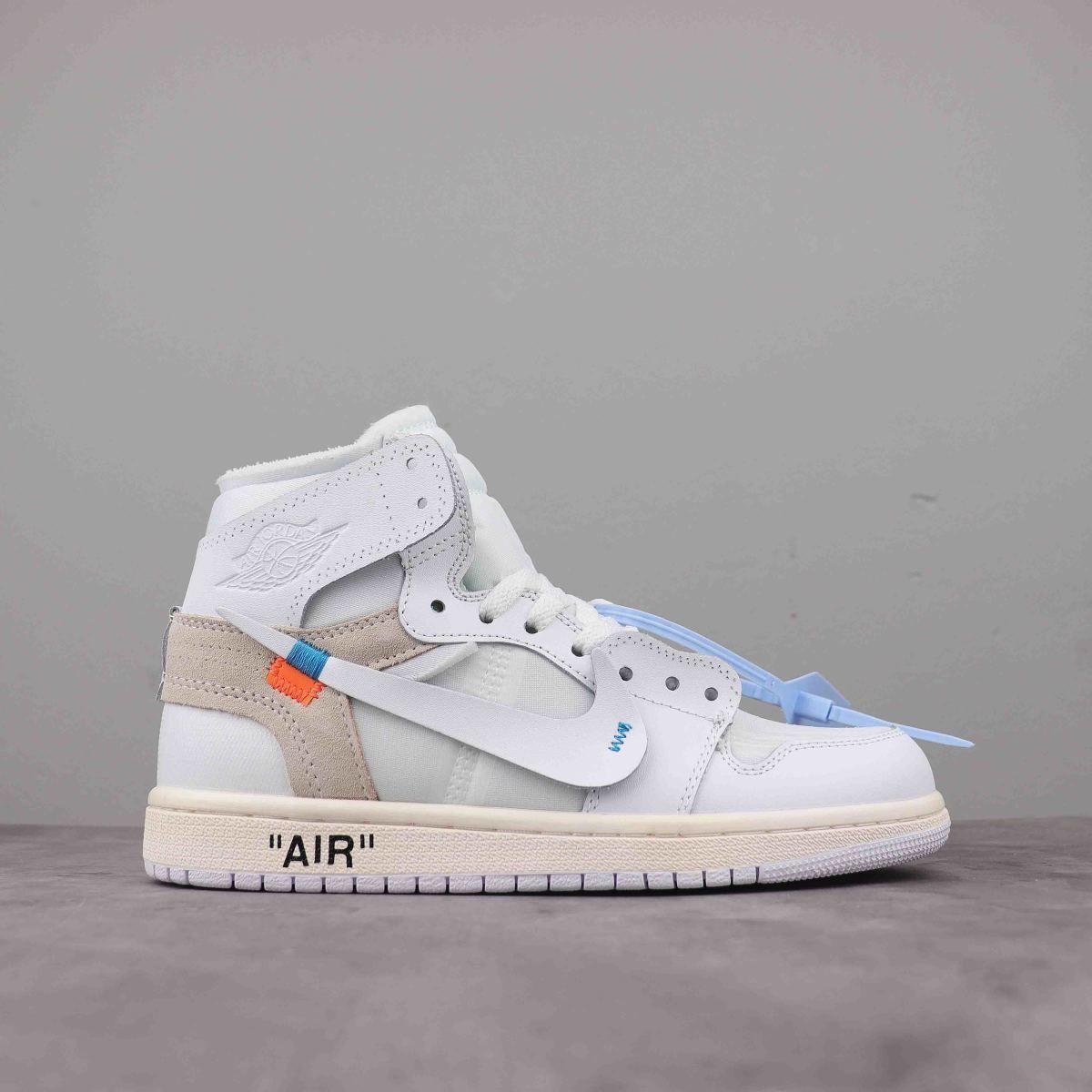 全新未使用男女兼用 OFF-WHITE X Air Jordan 1 スニーカー-MM