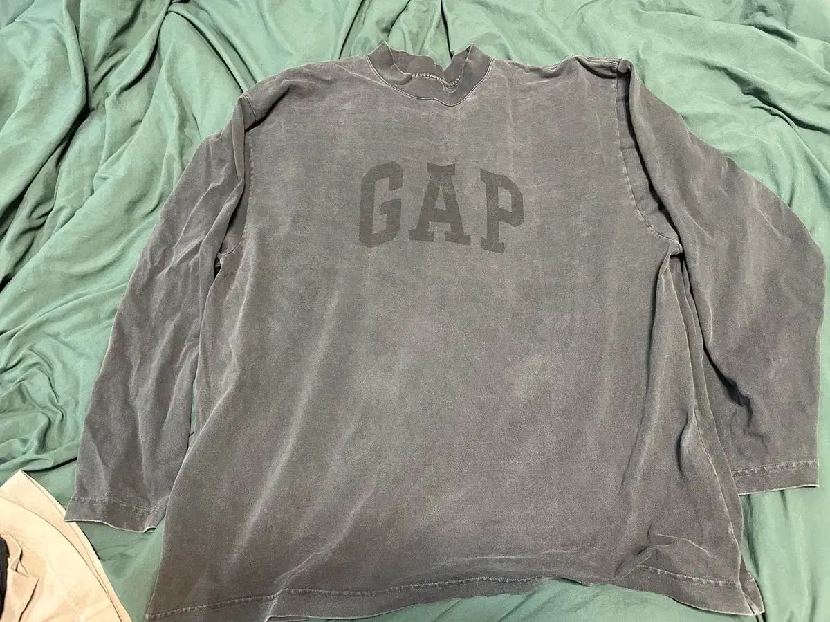 【雷市場（ポンジャン）商品韓国直送】 YEEZY GAP(イージーギャップ) BALENCIAGA(バレンシアガ) ドーブ 長袖 ロングスリーブ ウォッシュドブラック L