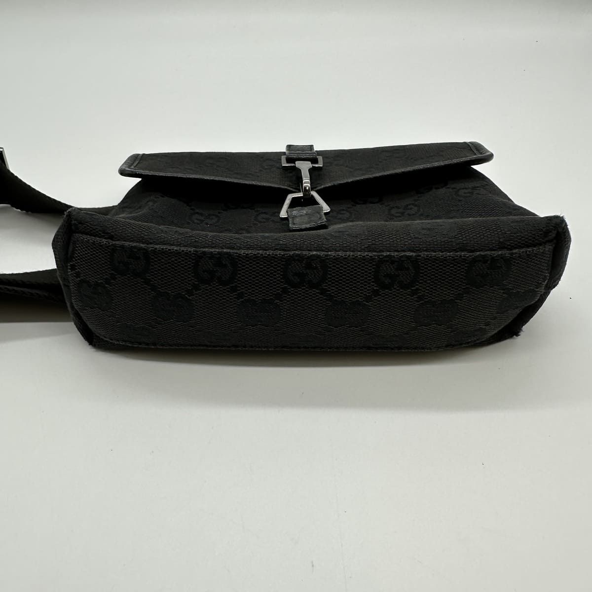 GUCCI グッチ　ボディーバッグ　GGキャンバス ウエストポーチ　92543 楽天市場】GUCCI グッチ ボディバッグ 92543 GGキャンバス