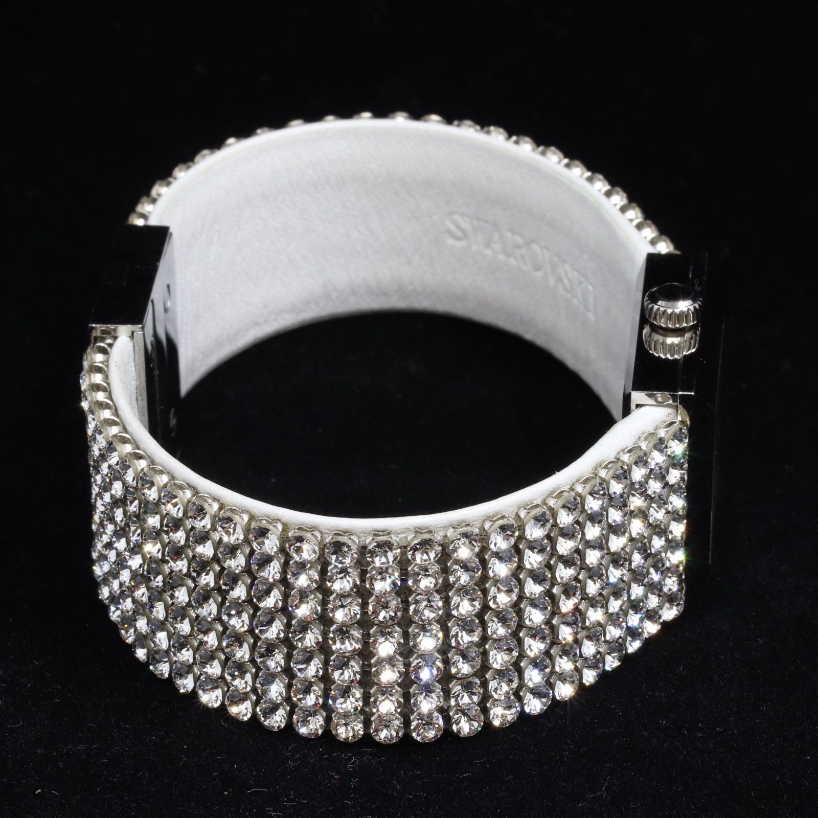 ITS2QXZ3KNAG SWAROVSKI スワロフスキー エリス QZ レザー シルバー