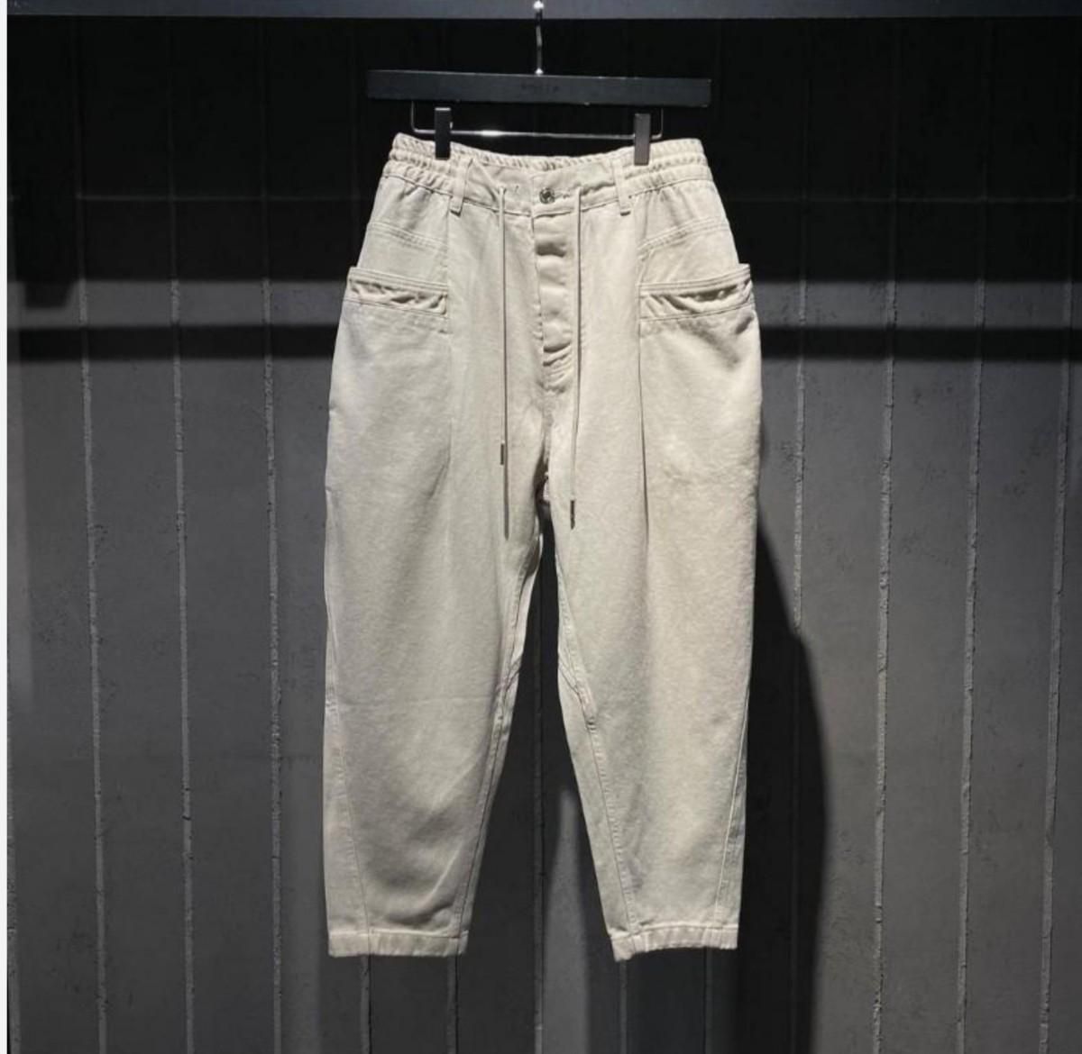 【雷市場（ポンジャン）商品韓国直送】SONGZIO HOMME(ソンジオ・オム) キャロットフィット クリームデニム 78 サイズ 出品