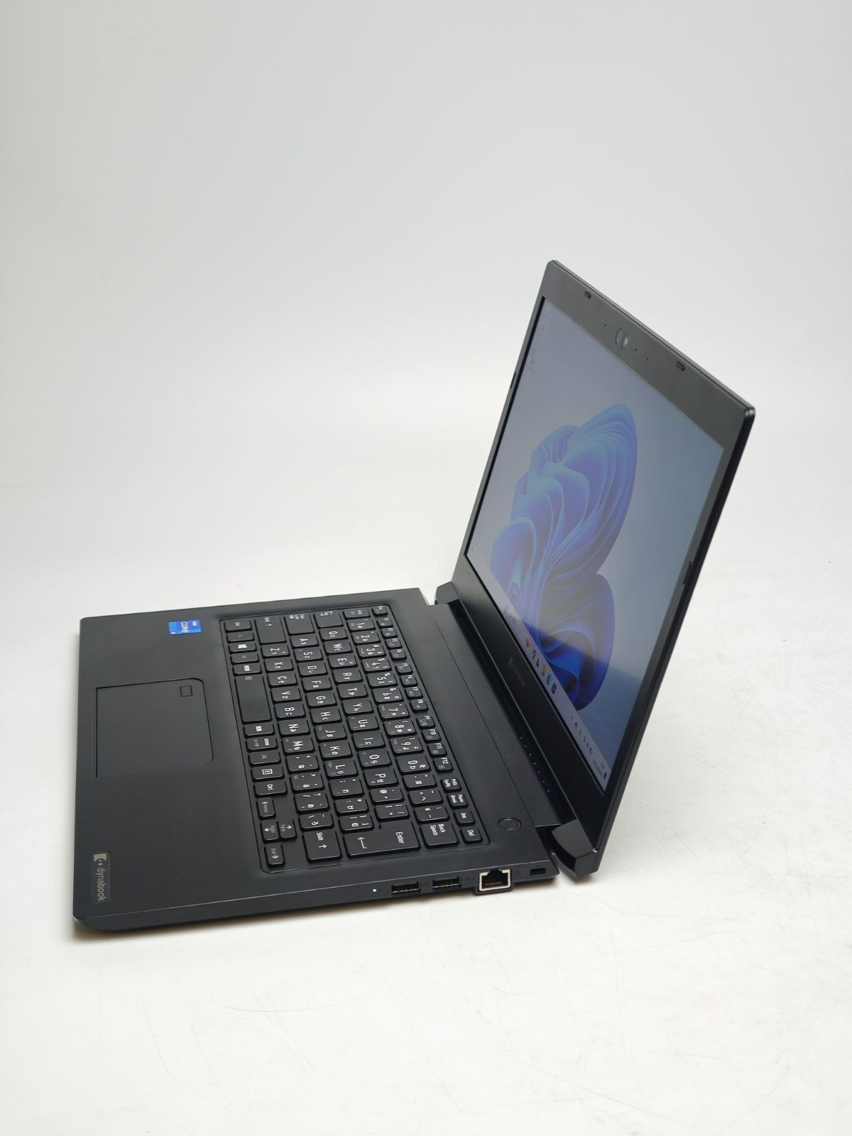 Toshiba dynabook S73HS |13.3|8GB|256GBSSD|i5-11 A109-15