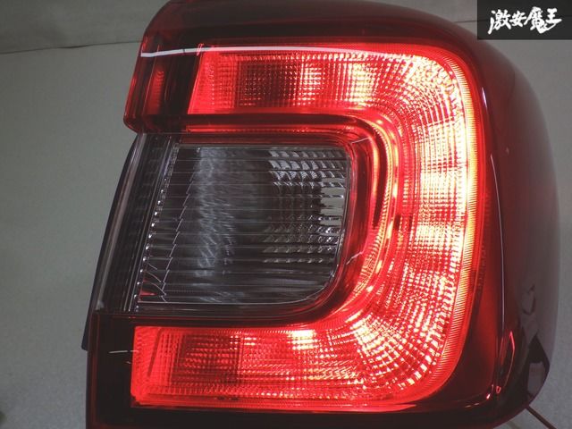 VMGレヴォーグ　純正テールランプ レブォーグVMG VAG 純正テールランプ 【公式通販】