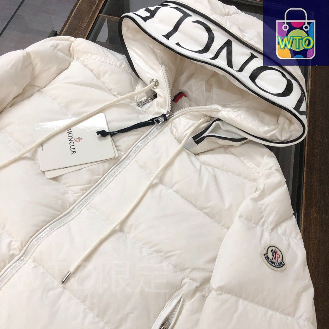 未使用　MONCLER ホワイト ジャケット 未使用 MONCLER モンクレール ダウンジャケット｜本日限定特価