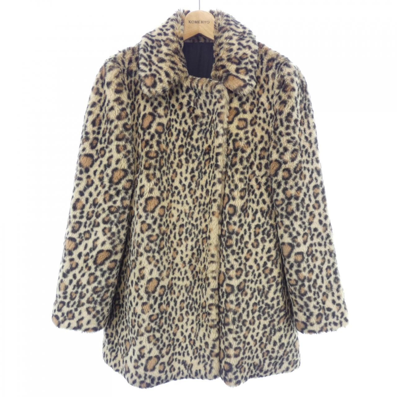 MOSCHINO モスキーノ レオパード柄　シルクコート MOSCHINO モスキーノ レオパード柄シルクコート