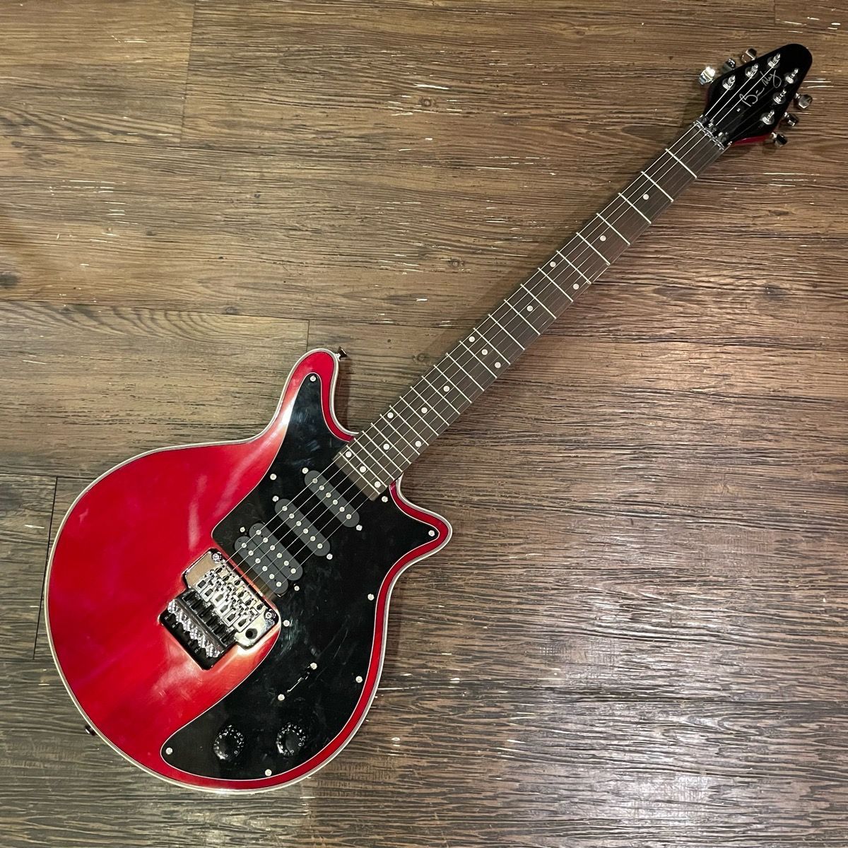 【調整済】Brian ブライアン　エレキベース　SG Yahoo!オークション -「brian by bacchus」(ベース) (楽器、器材