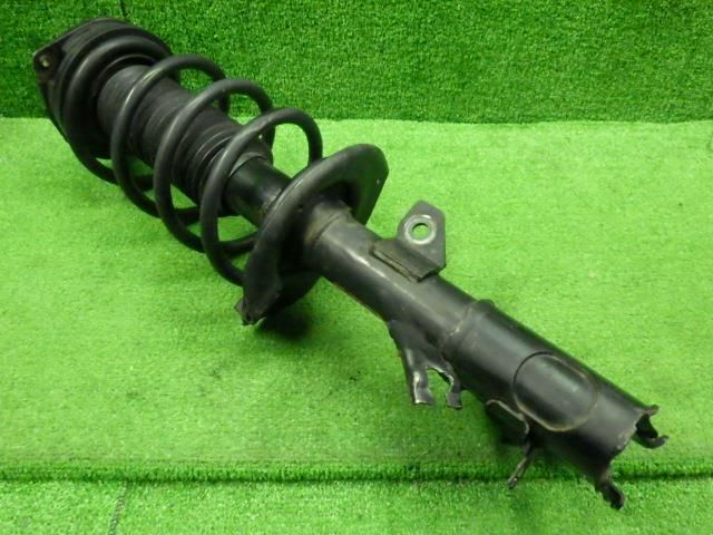 DBA-NC25 右Fストラット