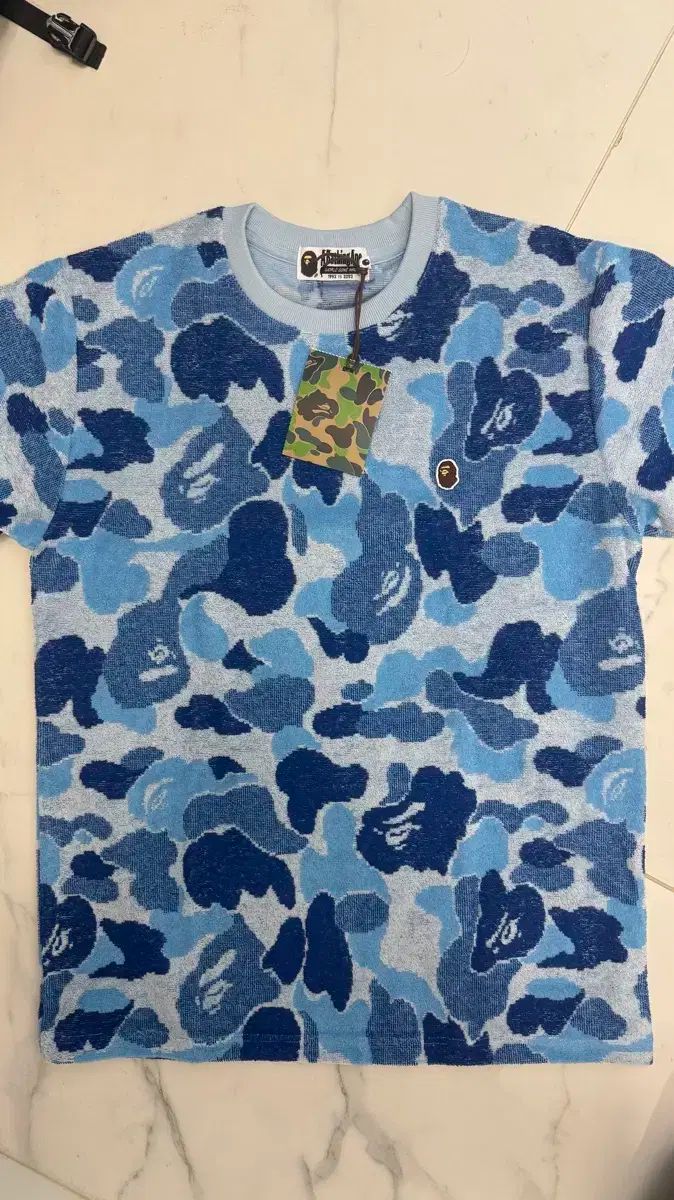 ウ*リ様 A Bathing Ape 青系カモフラージュ M A BATHING APE｜(M)COLOR CAMO 2ND SHARK PULLOVER HOODIE M