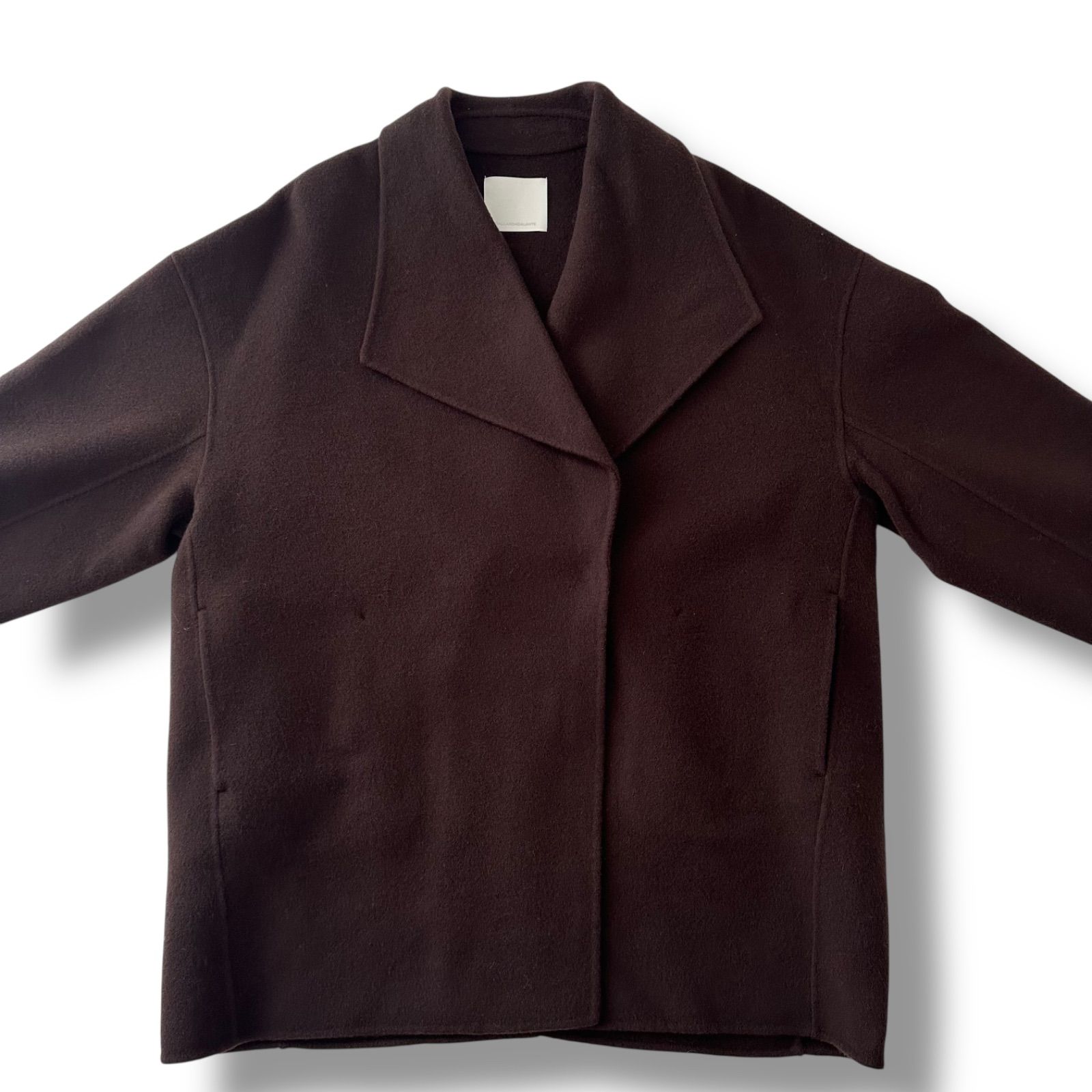 美品】 ガリャルダガランテ 2024AW ダブルフェイスショート