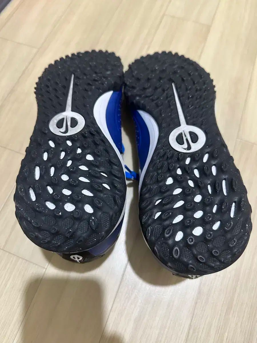 ナイキ ティエンポ