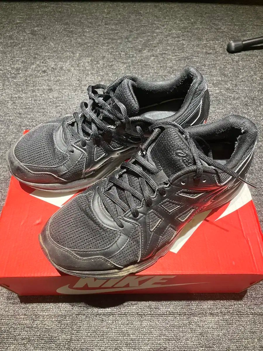 Asics アシックス ジョグ 100 2 黒