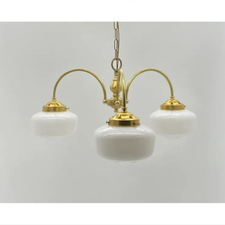 ミルクガラスシャンデリア３灯 ミルクガラスシャンデリア3灯 ミルクガラスシェードランプ