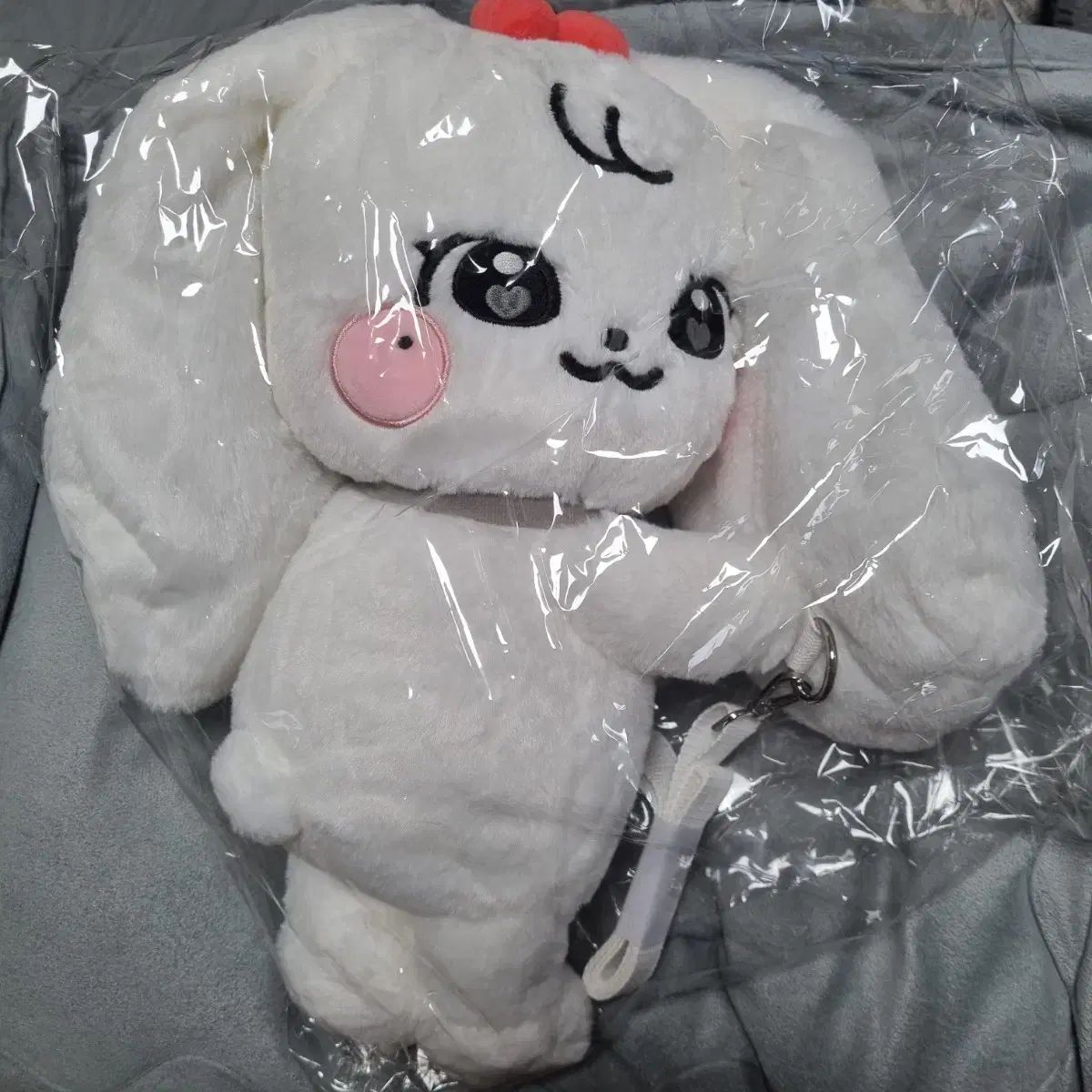 ウォニョン チェリー ハグバッグ ウォニョン チェリー ハグバッグ - メルカリ