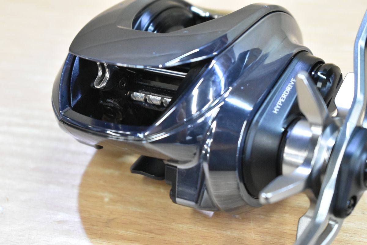 ダイワ 24 IM Z TW 200 HL-C 左 DAIWA ベイトリール バス釣り ブラックバス