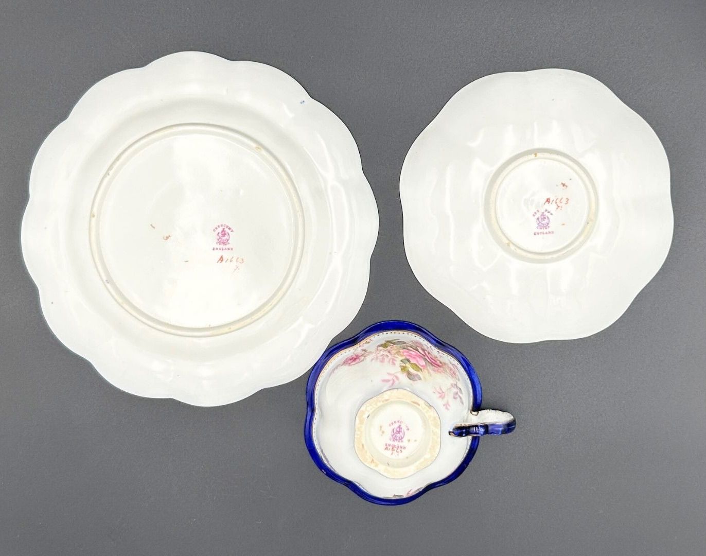 トリオ アンティーク