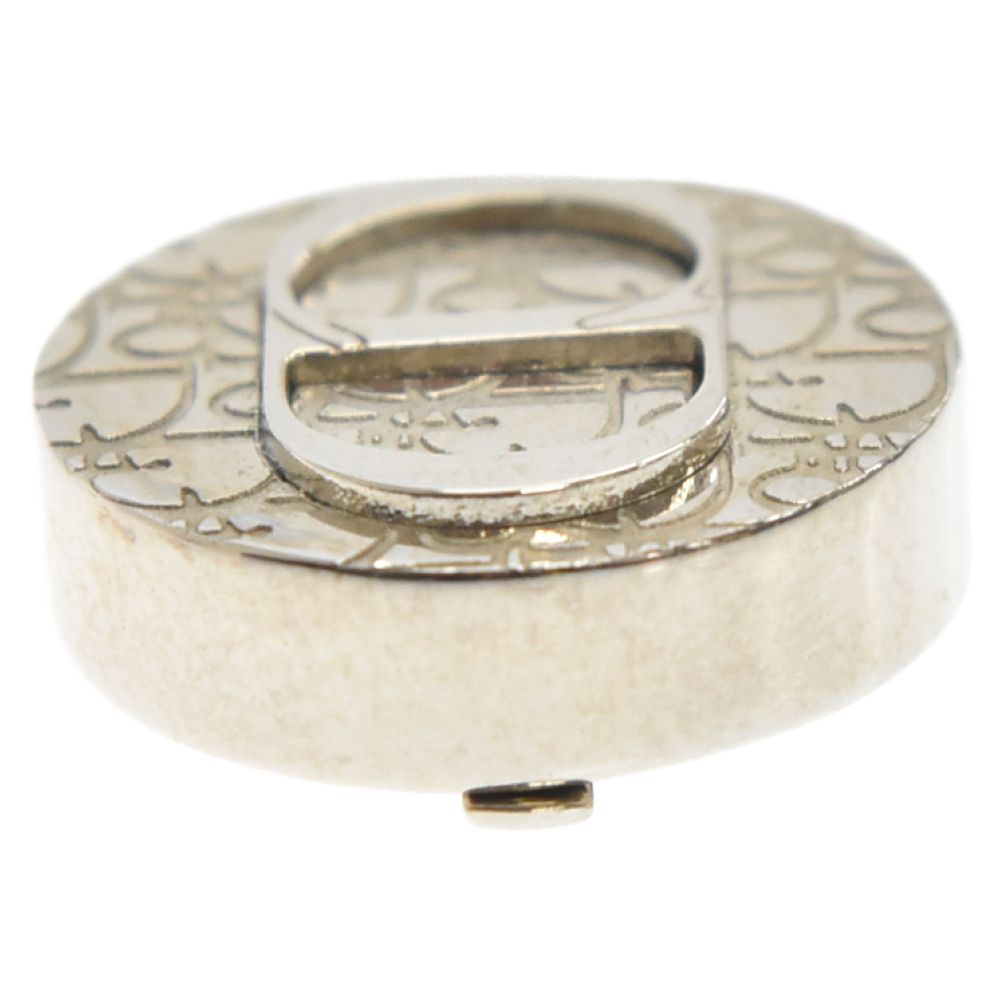 Dior オブリーク　ボタンカバー Dior オブリーク ボタンカバー Diorの新ITバッグ！「ディオール