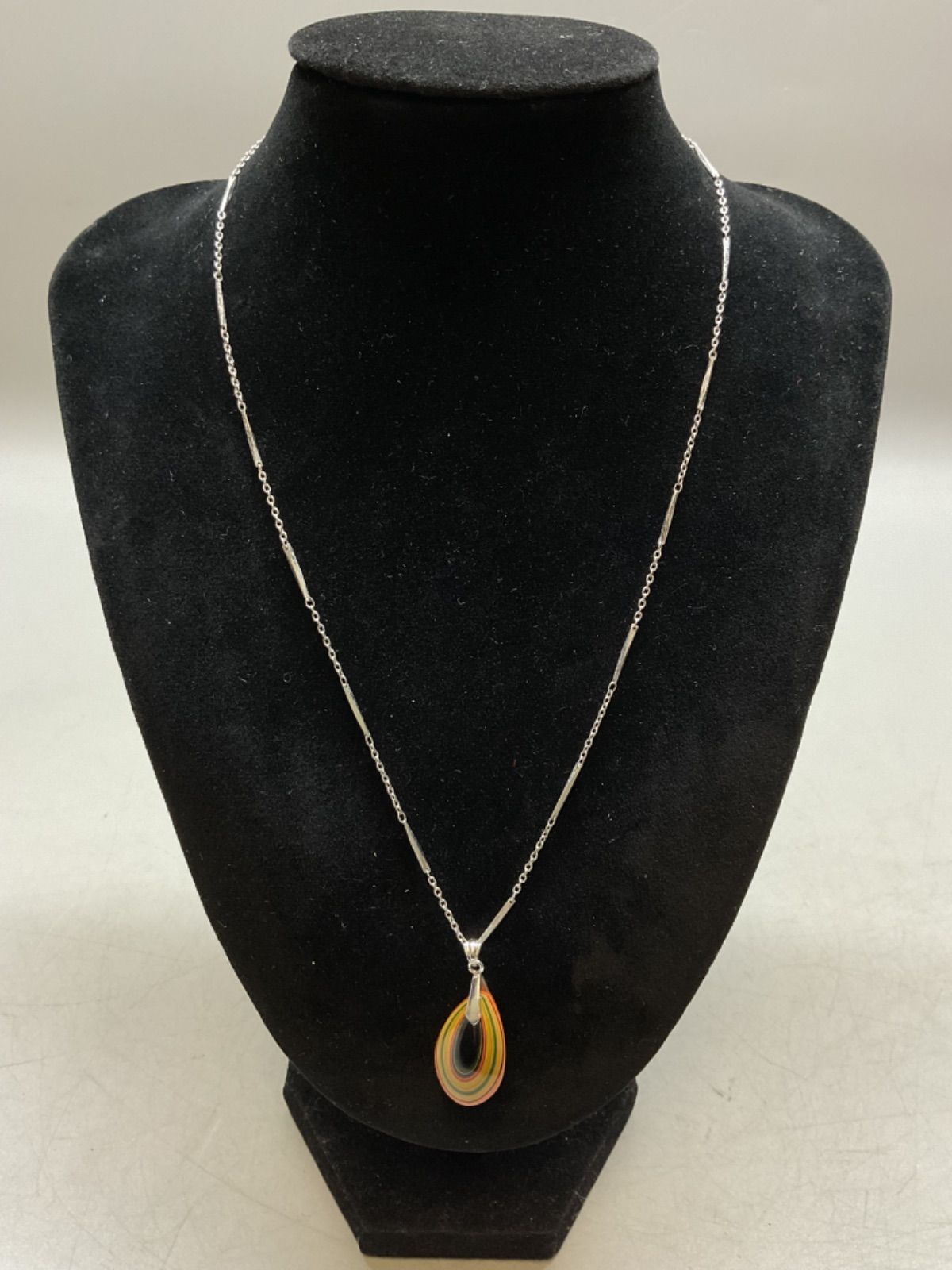 SN224 工芸 堆朱 漆塗 ペンダント ネックレス リバーシブル 首周り