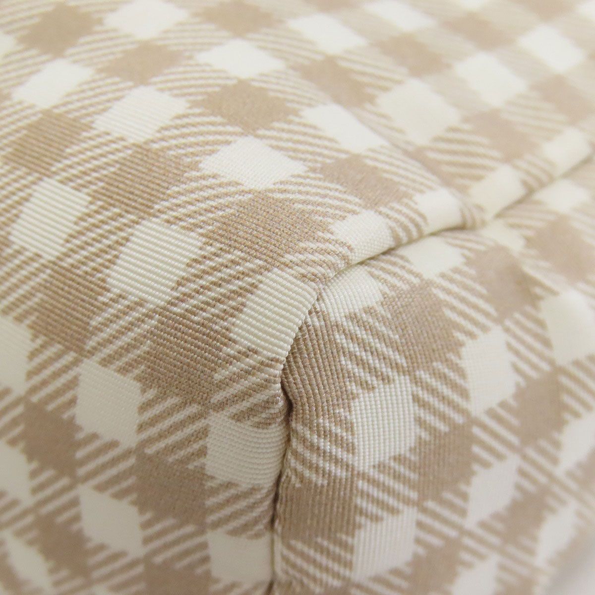 化粧ポーチ ナイロン