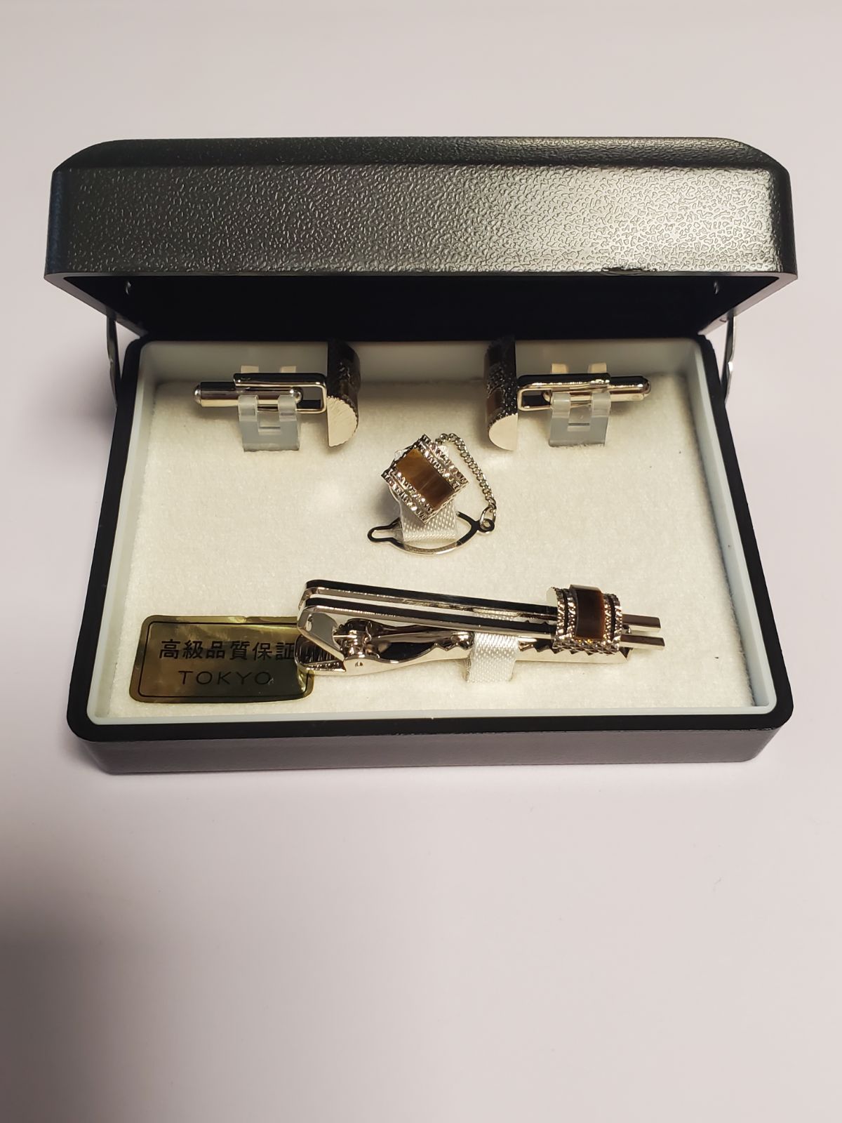 ネクタイピン カフス タイタック ブラウン