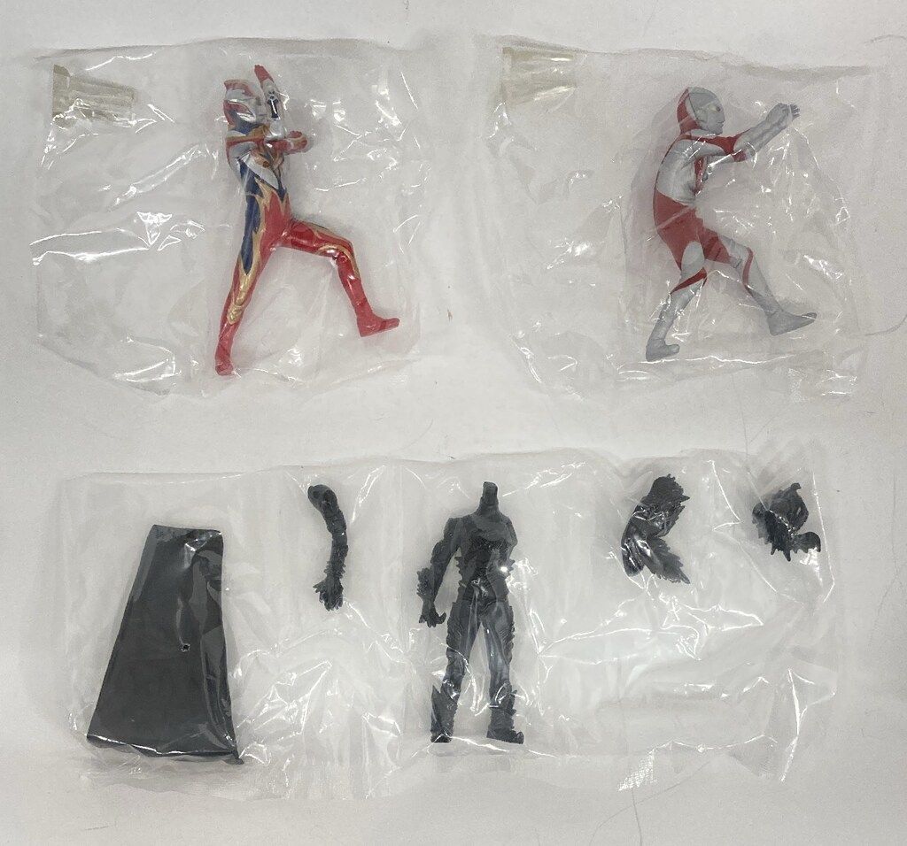 バンダイ 歴戦の勇者と迫り来る侵略者編 HDSウルトラマン 全7種