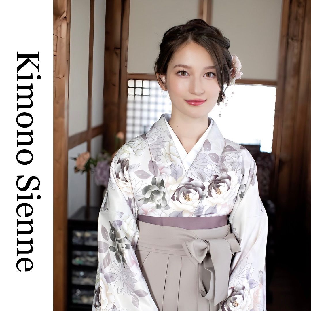 シックな紺地白染め分けの牡丹の振袖フルセット シックな紺地白