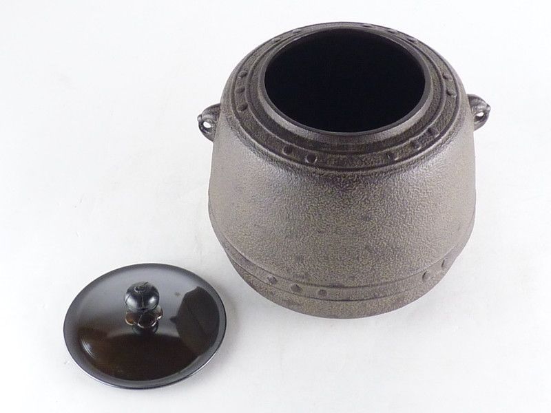 菊地政光 作 茶釜 平丸釜 直径22×高さ21.5cm 竹紋 茶道具 鉄器 鉄釜