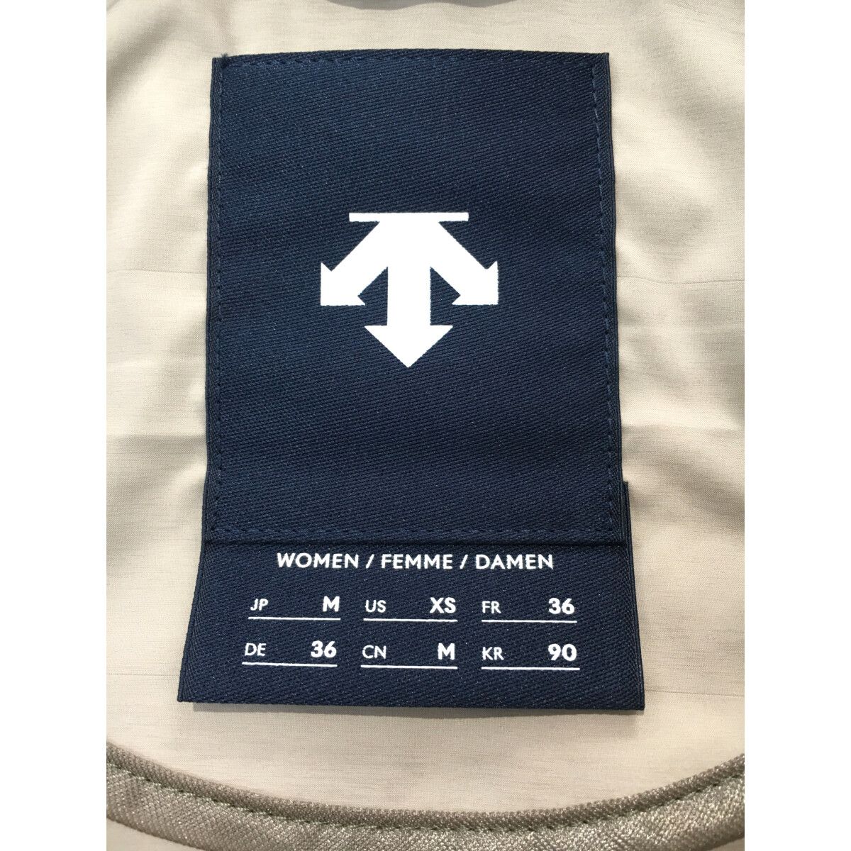 中古 レディース デサントゴルフ DESCENTE GOLF ダウンジャケット M