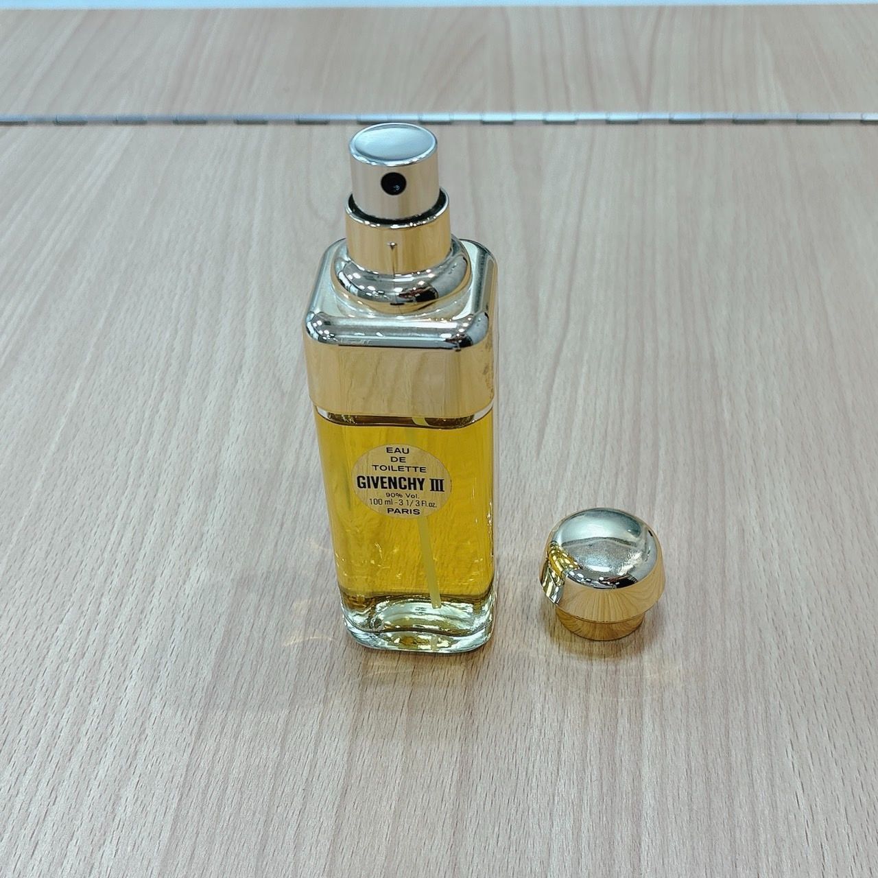 残量9割】GIVENCHY GIVENCHYⅢ ジバンシー3 オードトワレ 100ml TID