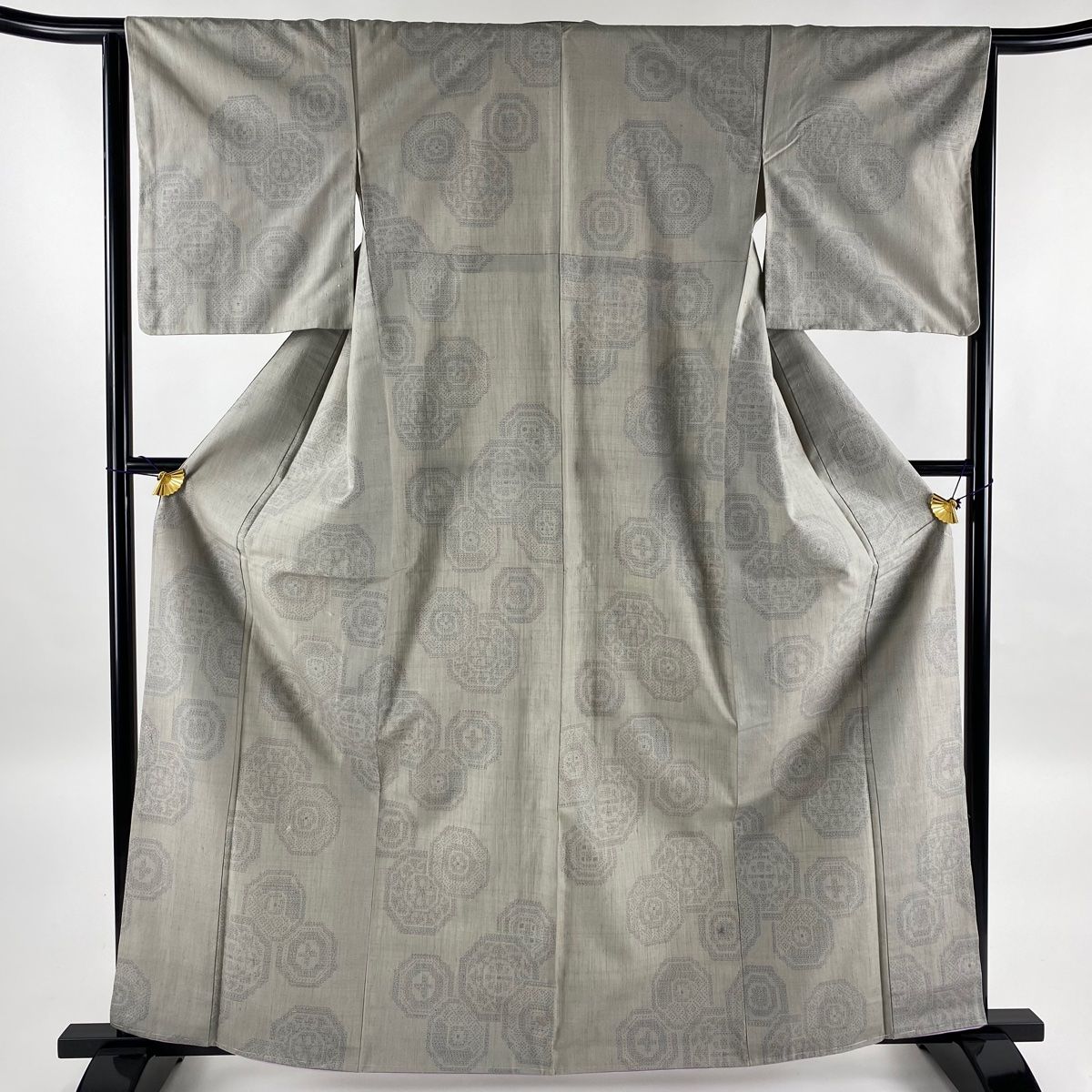 紬 身丈161cm 裄丈66cm M 単衣 縞 亀甲絣 灰茶 正絹 美品 逸品 【中古  