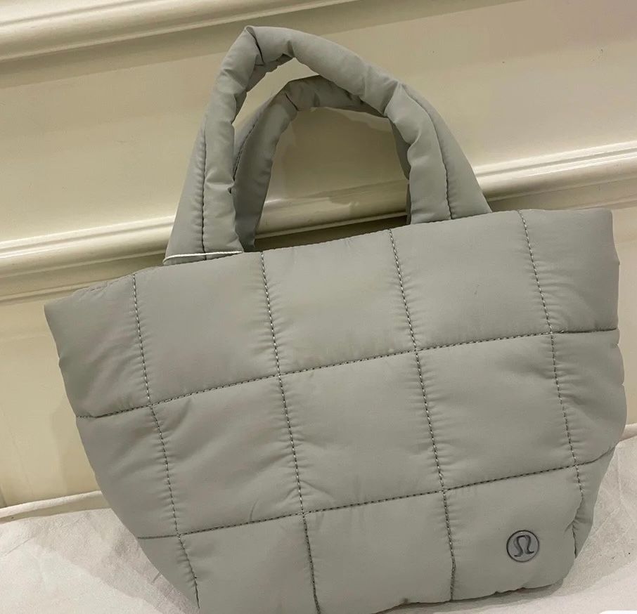 lululemon Quilted Gridミニトート ５Lグレー