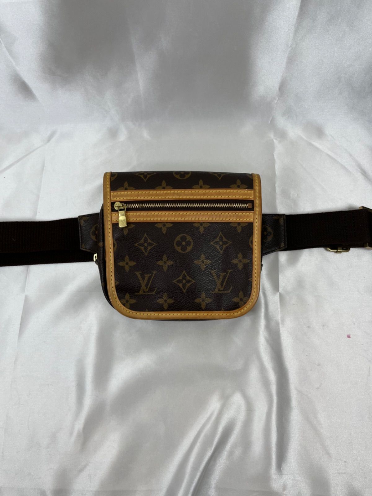 【美品】ルイヴィトン LOUIS VUITTON バムバッグ ボスフォール 楽天市場】ルイ ヴィトン LOUIS VUITTON バムバッグ モノグラム